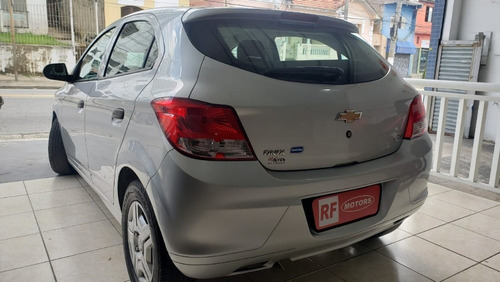 Chevrolet Onix 2017 1.0 Joy 5