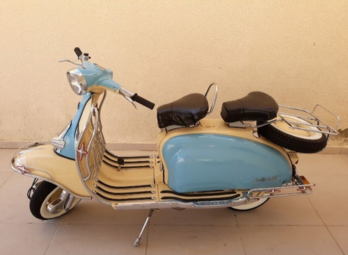 Moto Li