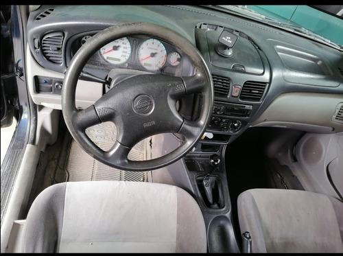 Imagen 12 de 15 de Nissan Almera
