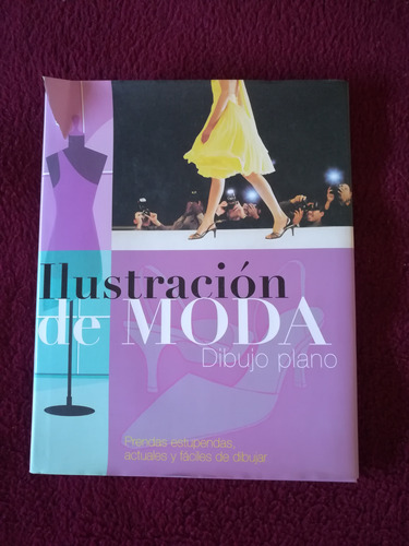 Libro..ilustracion De Moda..dibujo Plano