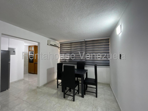 Excelente Apartamento En Alquiler En Urbanización Privada Narayola La Morita Amoblado Piso Bajo Listo Para Mudarse Nela 25-17684