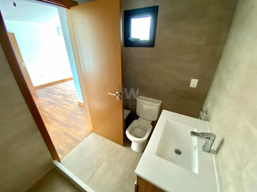 Imagen 16 de 17 de Venta Apartamento Tres Dormitorios, Garage, Pocitos