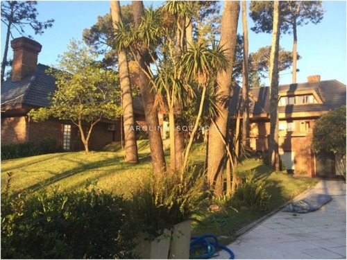 Casa En Venta De 4 Dormitorios En Mansa, Punta Del Este