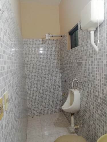 Imagen 14 de 14 de Alquilo Salón Comercial En La Av. Luque-san Loren