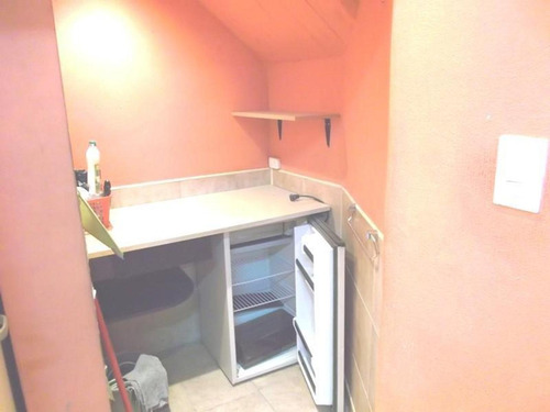 Imagen 8 de 13 de Local Alquilado. Palermo, Uriarte 1100, Buen Estado, 30% Y F