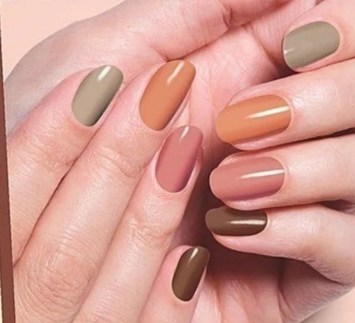 Avon Color Trend 7 Esmaltes + Crema Para Manos