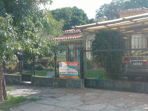 Imagen 2 de 27 de Casa En Venta De 3 Dormitorios C/ Cochera En Villa Giardino