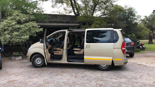 Hyundai H1 2.5 Premium 1 Mt 2011