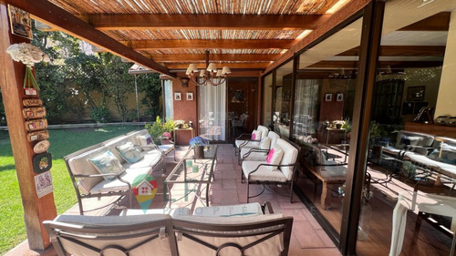 ¡buscas Comodidad Y Amplios Espacios Interiores Y Exteriores
