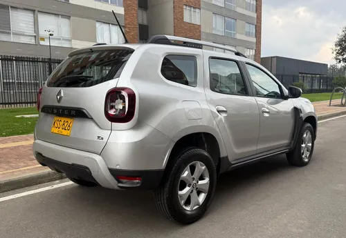 Renault Duster 1.3 Intense Cvt