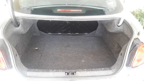 Peugeot 207 1.9 Sedan Xs 2011