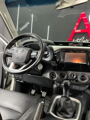 Toyota Hilux 2.4l