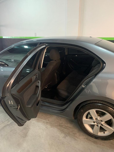 Imagen 3 de 17 de Volkswagen Vento Advance Plus Tiptronic