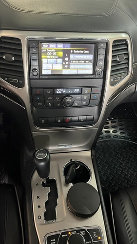 Imagen 9 de 16 de Jeep Grand Cherokee 2013 3.6 Overland 286hp At (4cub Nuevas)