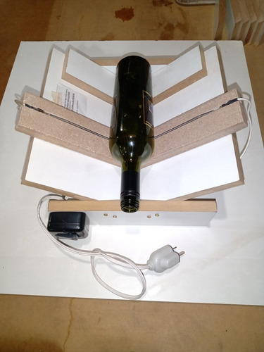 Imagen 2 de 4 de Máquina Para Cortar Botellas