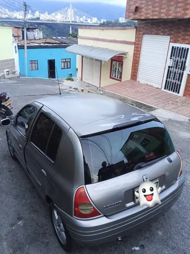 Renault Clio 2002