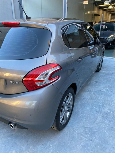 Peugeot 208 Feline Pack Cuir 2014