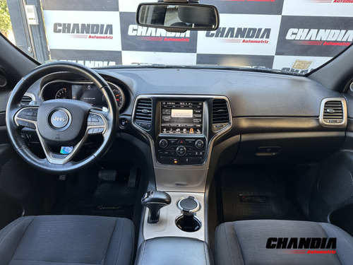 Jeep Grand Cherokee 3.6 LAREDO 4X2 AT