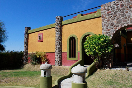 Casa Tipo Hacienda En Venta Con Uso De Suelo En San Miguel De Allende, Gto.