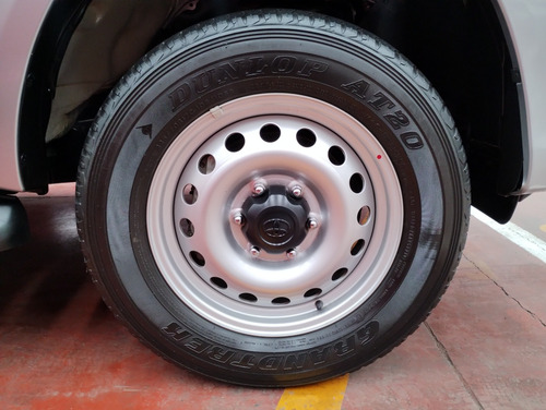 Toyota Hilux 2.7 Cabina Doble Base Mt