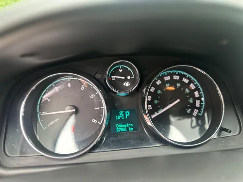 Chevrolet Captiva 2.4 Sport 182 hp