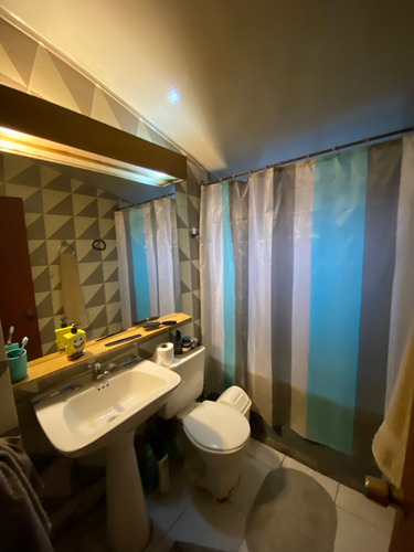 Se Vende Amplia Propiedad 3d2b Maipu (100806)