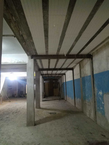 Terreno, P. Avellaneda, Azul 550; 550 M2 Vend.