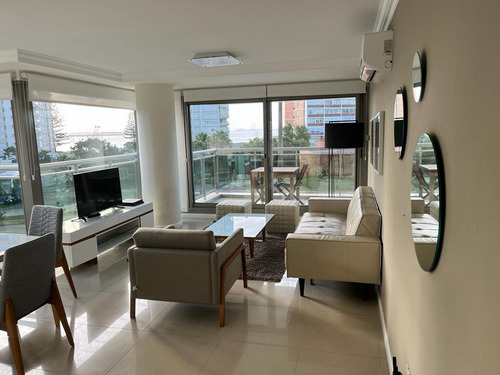 Imagen 6 de 21 de Increíble Apartamento En Edificio Imperiale Para Alquiler Invernal