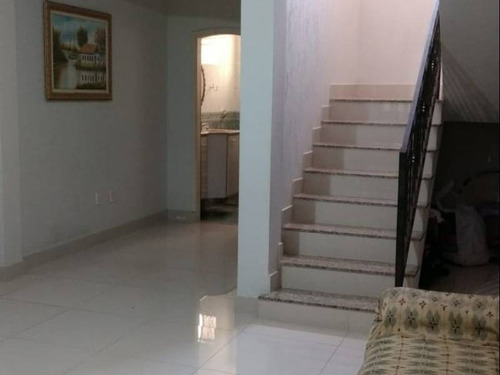 Imagem 1 de 17 de Casa No Jardim Danúbio - V0308