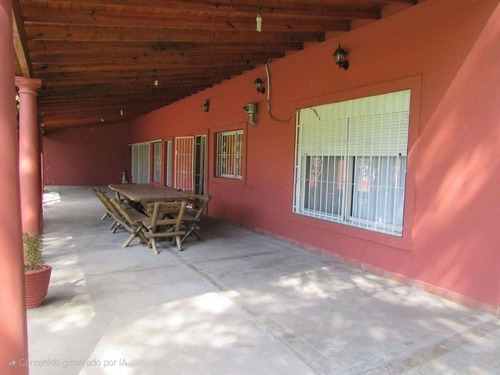 Venta Quinta 4 Ambientes Pileta Quincho Arboleda