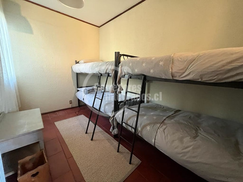 Casa En Venta De 5 Dorm. En Santo Domingo