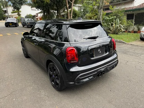 Mini Cooper S 2024 May Field