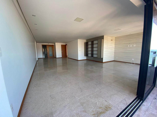 Imagem 10 de 12 de Apartamento Com 3 Suítes Na Jatiúca Por R$1.800.000,00!! - 540