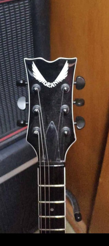 Dean Thoroughbred Maple Quilt Diestro Azul Marino (Usado)