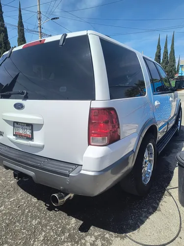 Ford Expedition 5.4 Eddie Bauer Piel 4x2 At