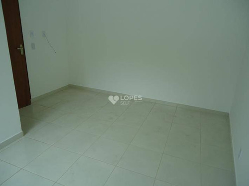 Apto Funcional, Perto De Variado Comércio, Fácil Acesso, 01 Qt., 43m², R$ 160.000,00 - Colubande - São Gonçalo/rj - Ap42840