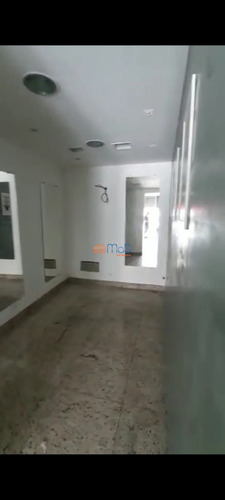 Imagem 11 de 11 de Excelente Loja No Centro Comercial De Macaé - Lj016
