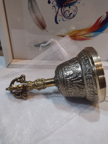 Campana Tibetana Bronce Mediana 13.5 Cm Sonido Y Vibración