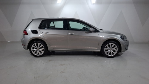Volkswagen Golf 1.4 COMFORTLINE DCT