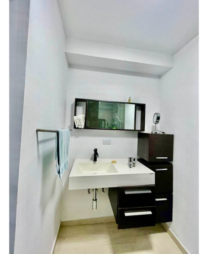 Se Vende Apto 87m2 2h/2b Playa Azul