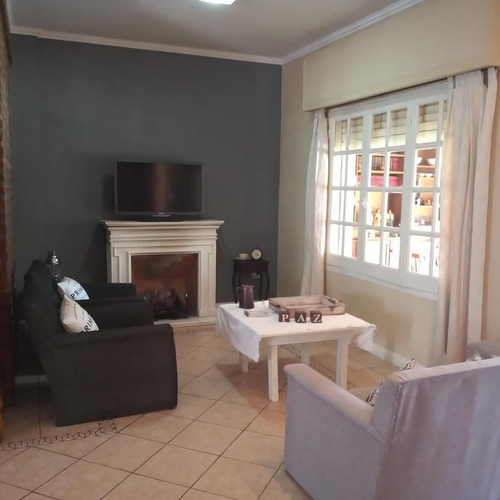 Imagen 9 de 15 de Venta - Linda Casa