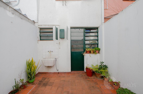 Venta Ph 3 Ambientes Tipo Duplex Con Balcón, Patio Y Cochera En Martinez