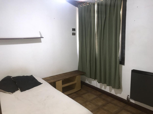 Imagen 12 de 14 de Venta Casa Quinta Sobre 1.068 M2 - Francisco Alvarez