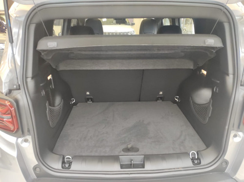 Imagen 8 de 20 de Jeep Renegade Longitude Serie S 1.3t 175cv 0 Km Mc