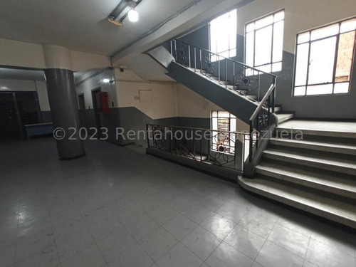 Imagen 4 de 6 de Oficina En Alquiler 23-18955 Lr 04122183486