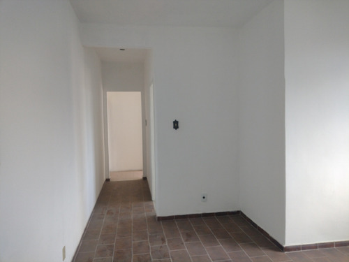 Vendo Galpão Aberto Com Dois Apartamentos Bairro De Brás De