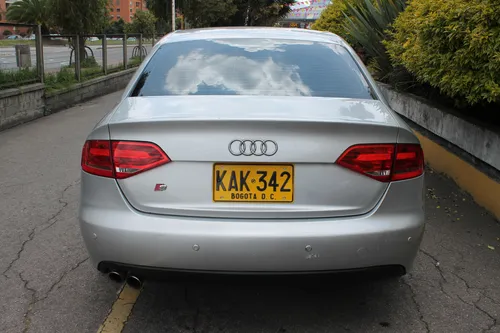Audi A4 1.8 Sline
