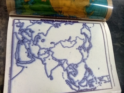 Mapas De Asia. Wall Y Riddle. (1971/27 Pág ). (Usado)