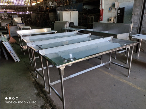 Imagen 3 de 10 de Mesa O Topes Industrial En Acero Inoxidable.