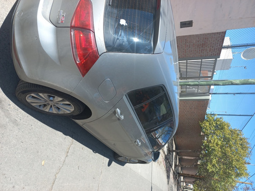 Imagen 4 de 7 de Vendo Volkswagen Golf 1.4 Turbo Confortline